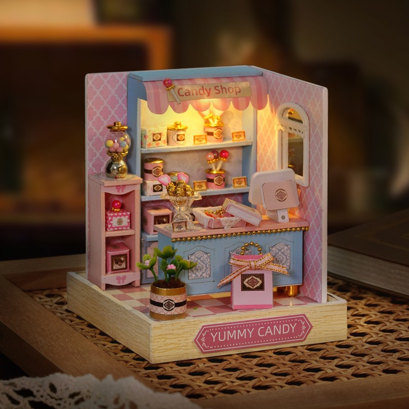Mini Kit Casa delle Bambole: C - Home Office Building recensione e prezzo